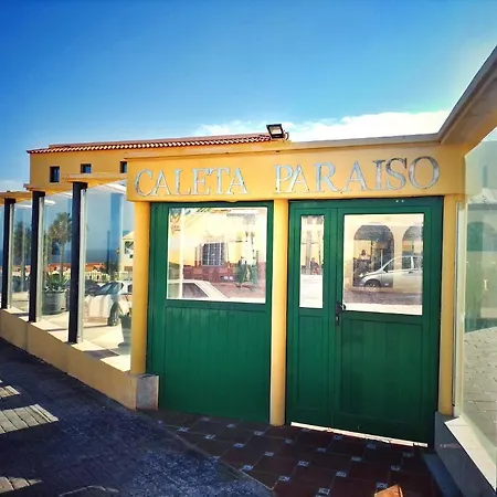דירה Caleta Paraiso 127 *