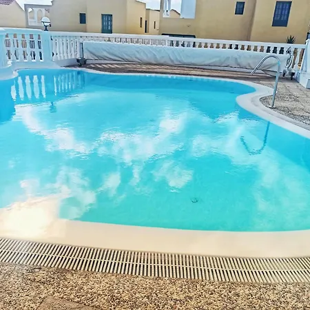 Caleta Paraiso 127 דירה
